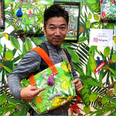 草加市のクロス張替えはライフアート株式会社